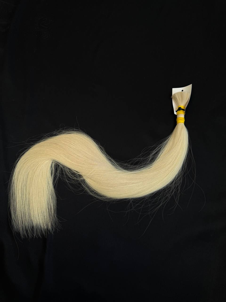 Blonde hair | Length 31 inch | 80 cm | 138 gram