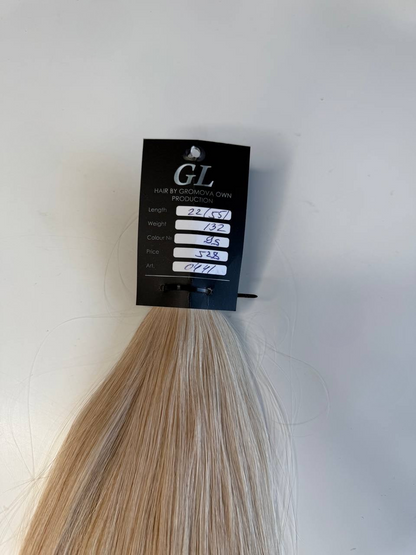 Blonde hair | Length 22 inch | 55 cm  | 132 gram